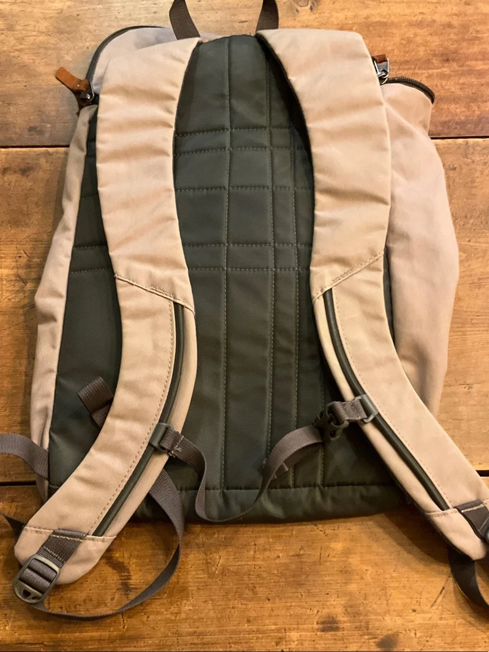 COTOPAXI Boma 13 light gray backpack with blue embroidery